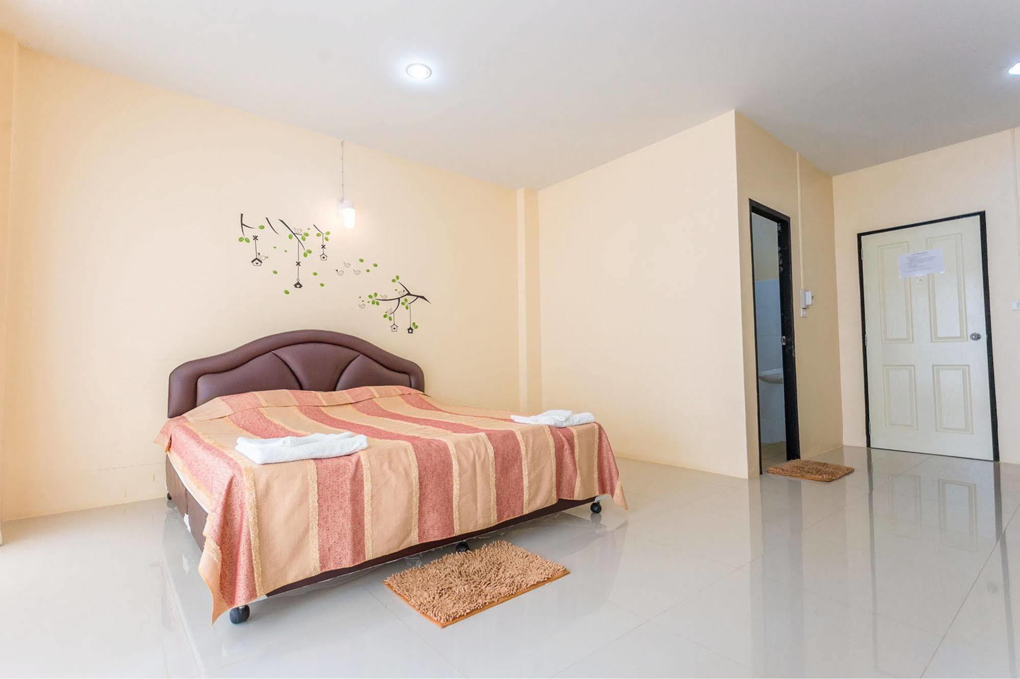Phet Ngam Hotel Mae Sai Exteriér fotografie